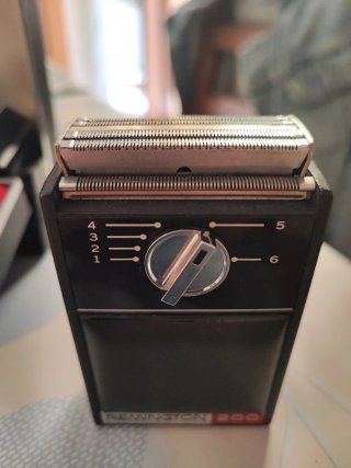 Rasoio Elettrico Vintage Remington 200