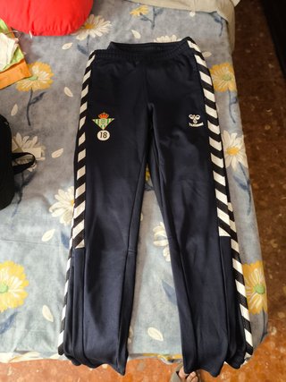 Ropa entrenamiento Real Betis femenino