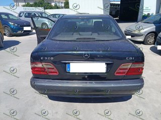 SOLO DESPIECE  MERCEDES CLASE E II 320 CDI (W210)
