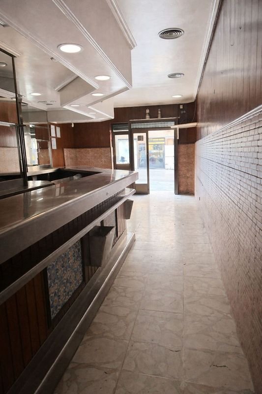 Local comercial en alquiler en Pacífico en Madrid - Imagen 9
