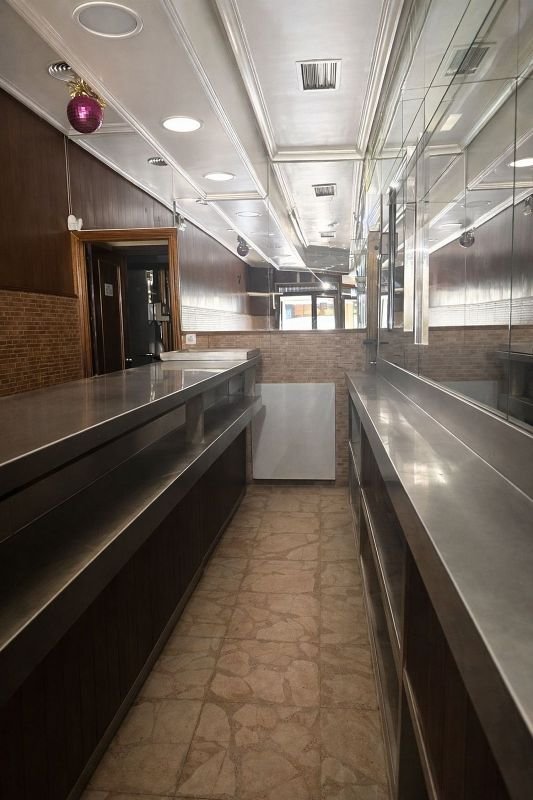 Local comercial en alquiler en Pacífico en Madrid - Imagen 10