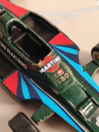 Modellino Auto Lotus 1980 Martini no scatola.