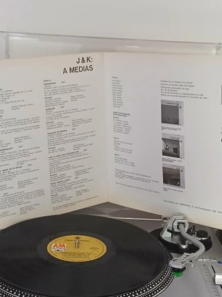 J&K: A Medias Vinilo LP
