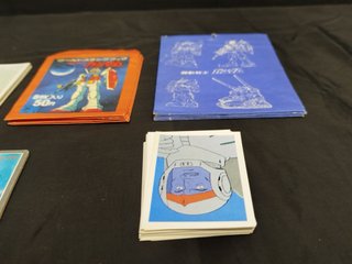 Lote de antiguos cromos y sobres Gundam japoneses