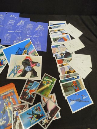 Lote de antiguos cromos y sobres Gundam japoneses
