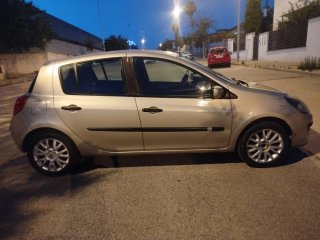 Renault Clio 2007  EL PRECIO TRANSFERIDO