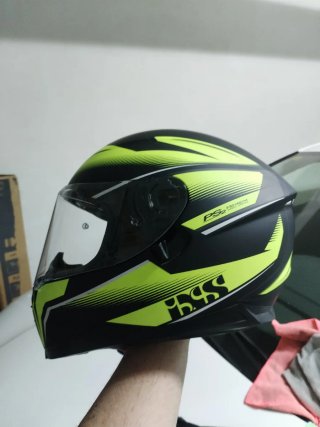 Casco Integral Talla S Negro y Fluor