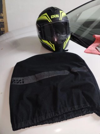 Casco Integral Talla S Negro y Fluor