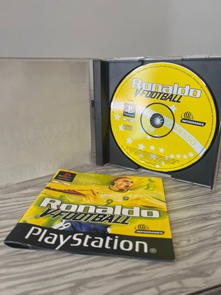 Ronaldo V-Football PlayStation PAL