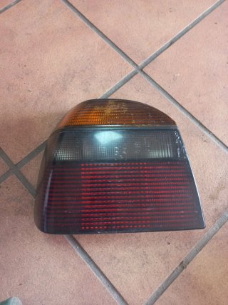 Foco trasero Golf III