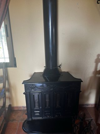 Estufa Francklin Negra