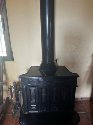 Estufa Francklin Negra