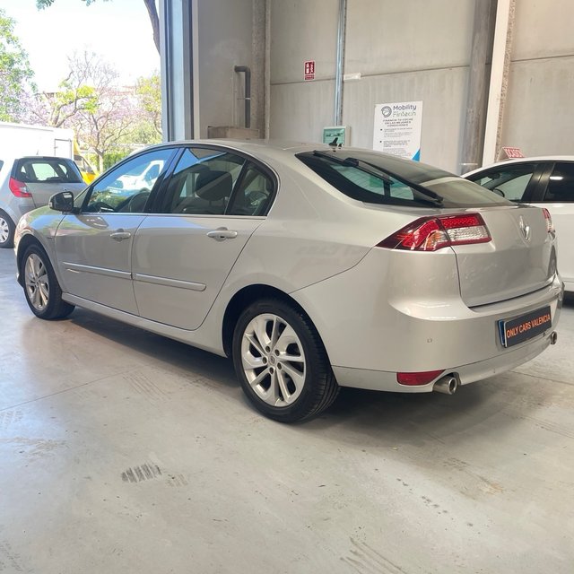 Renault Laguna 2014
