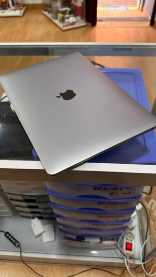 MacBook Air M1 2020 512GB Plata
