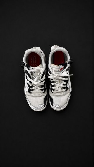 Jordan MA2 Blancas y Rojas