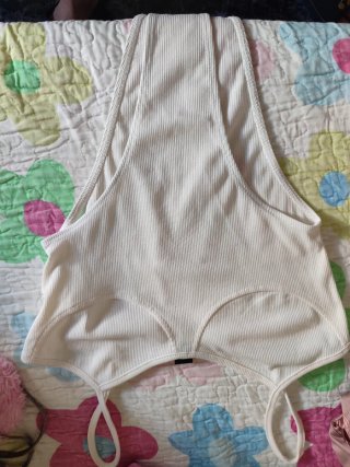 Lote Ropa  Poco Uso hay más o menos de 20 a 25