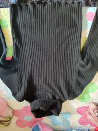 Lote Ropa  Poco Uso hay más o menos de 20 a 25