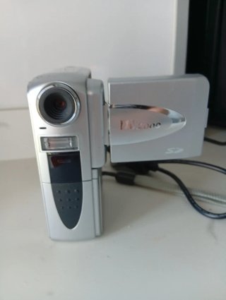 Cámara de video JVC Plata