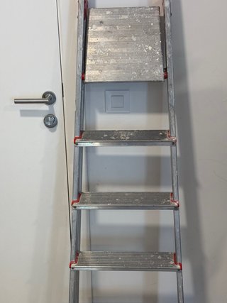 Escalera plegable aluminio