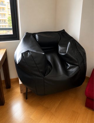 Puf Negro Piel Sintética