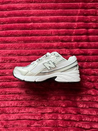 New Balance 740 Mujer Blancas y Azules