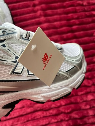 New Balance 740 Mujer Blancas y Azules