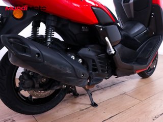 YAMAHA NMAX