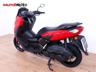 YAMAHA NMAX