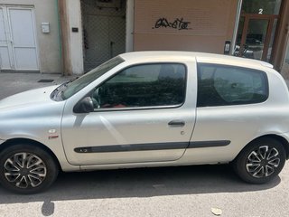 Renault Clio 2003