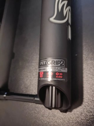 Horquilla Fox 34 29/27.5+ 130mm Grip2