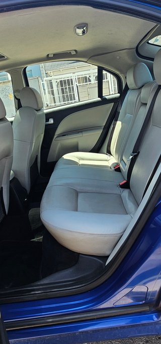 Ford Mondeo ST220 V6