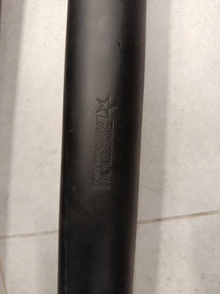 Escapes Harley Davidson 883
