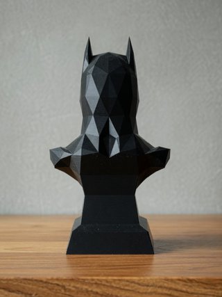 Figura Busto Batman Low Poly Colección