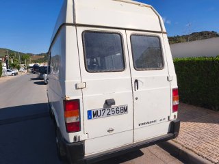 Nissan Trade 1996