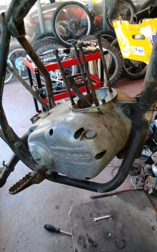 Motor Bultaco Pursang 250cc MK6