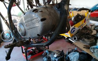 Motor Bultaco Pursang 250cc MK6