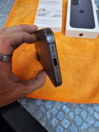 iPhone 17 256GB + Watch 10 46mm LTE