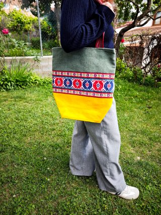 Bolso Étnico Artesanal Hecho a Mano