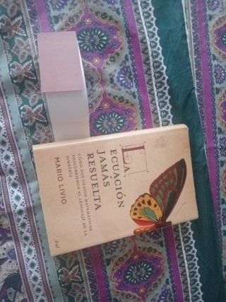 "La ecuación jamás resuelta"Mario Livio=8€+regalo