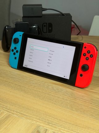 Nintendo Switch V2 + Accesorios