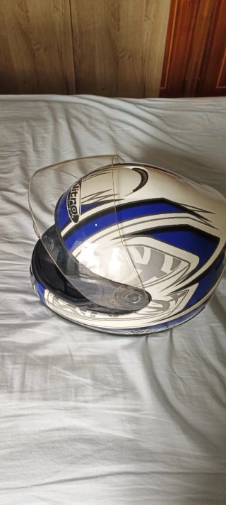 Casco de moto Nitro Racing