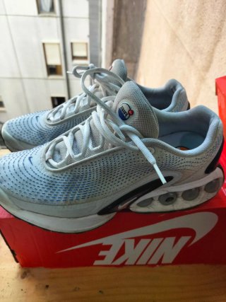 Nike Air Hombre Blancas y Azules