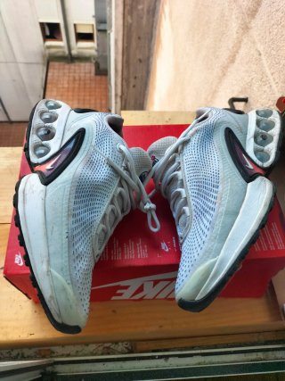 Nike Air Hombre Blancas y Azules