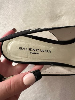 Zapatos de tacón Balenciaga negros