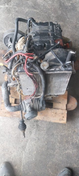Motor Lombardini diésel con convertidor y palieres