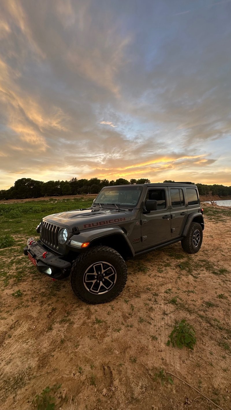 Jeep Wrangler Rubicon Unlimited 2021 - foto 1