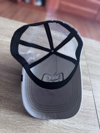 Gorra Trucker Silver Fox