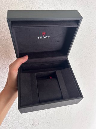 Caixa Tudor para relógio