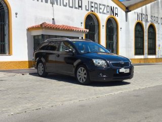 Toyota Avensis D4D 2008 solo 180.744 km!!