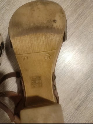 Sandalias de piel tacón 9cm fabricación España